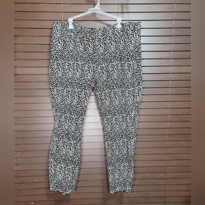 Old Navy Pixie High-rise Never Fade Leopard Print Stretch Women's Pants Size 22